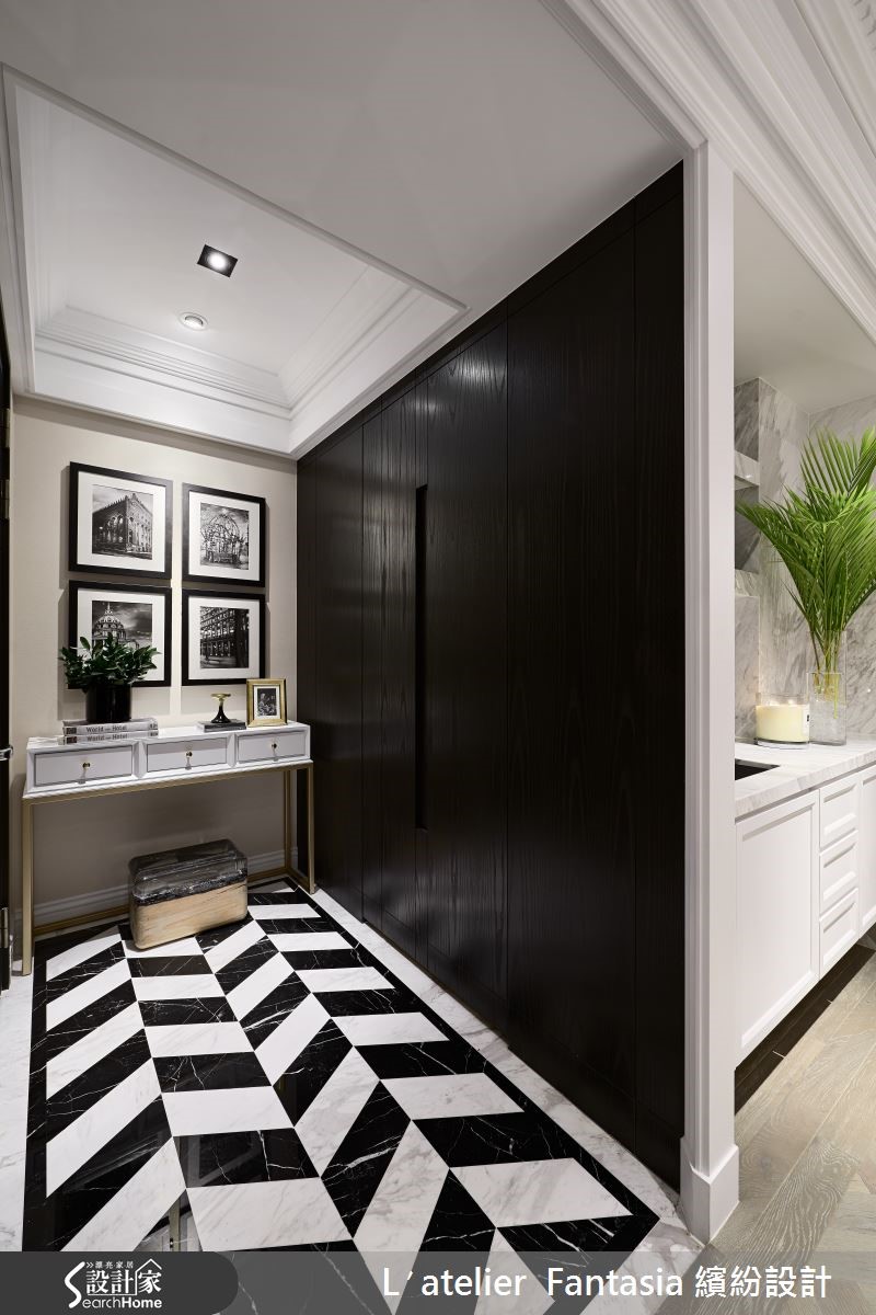 新古典風格的絕佳品味，以及細膩工藝手法，總是令人愛